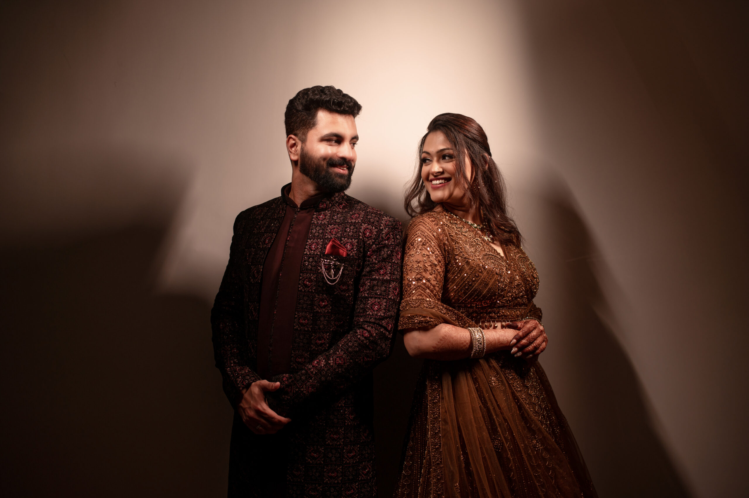 Candid Engagement Patna Laughing Couple